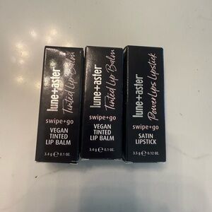 Lipstick Boutique‎ Vegan Lip Balm and Satin Lipstick Trio new with tags bundle